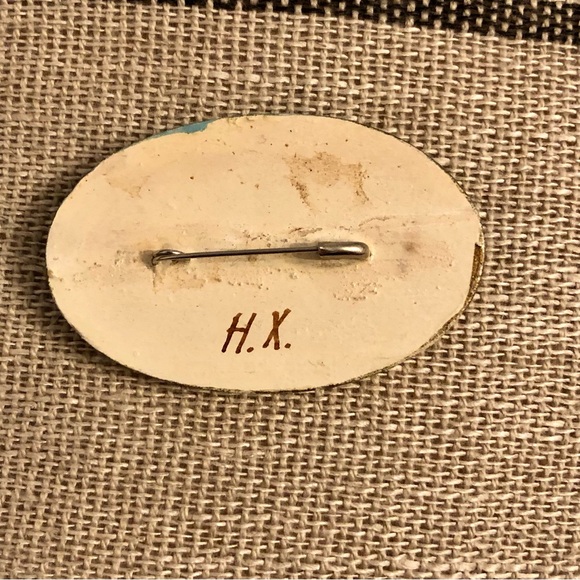 Vintage Hand-painted Brooch Winter Church Scene - Picture 2 of 6